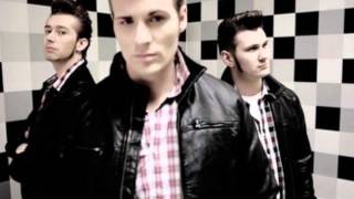 The Baseballs - Diamonds (Lyrics)