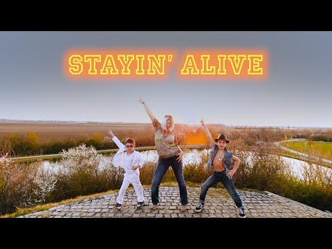 Bee Gees – Stayin' Alive (Munich Micro-Flashmob Dance Version)