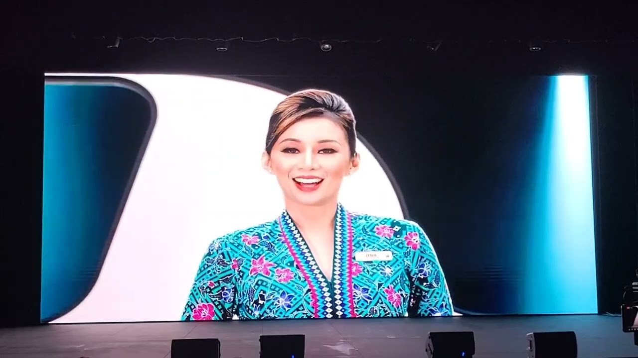 revealing #MalaysiaAirlines inflight safety video to media and invited guests!