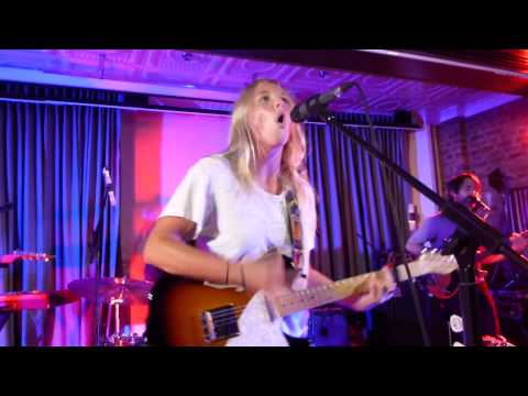Lissie - When I'm Alone (HD) - Century, Soho - 31.07.13