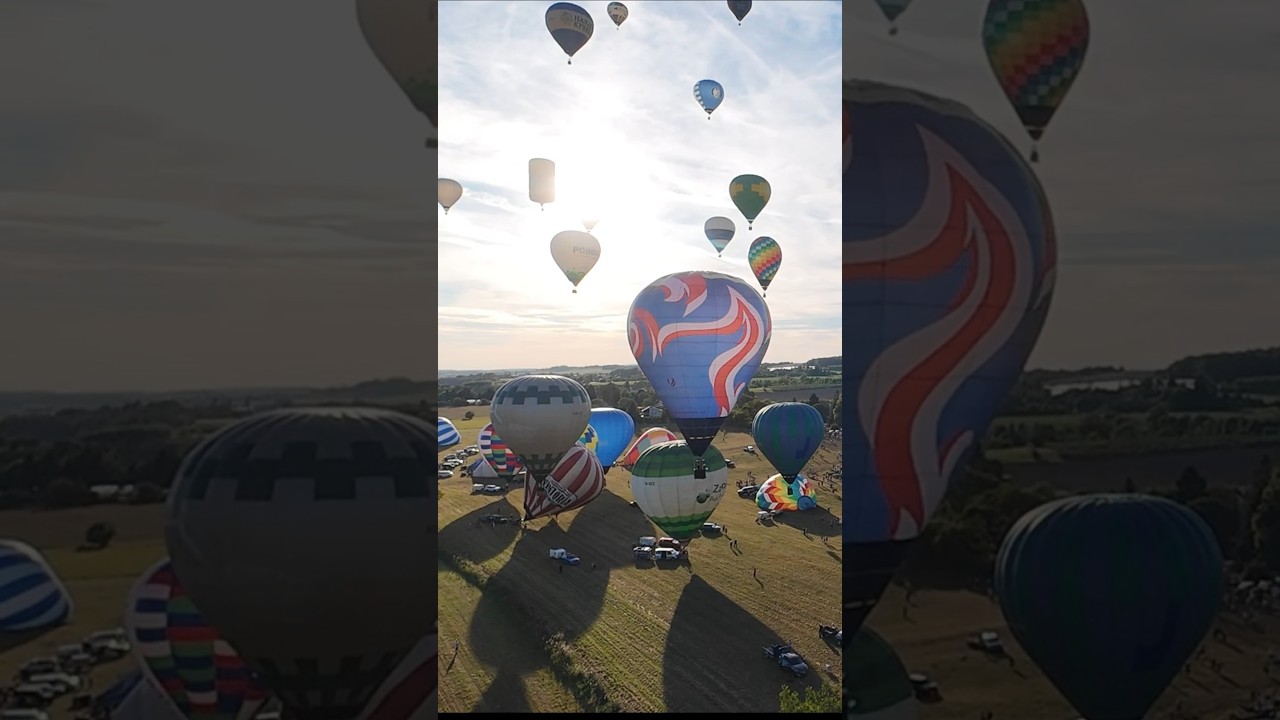 Flying Over 80 Hot Air Balloons at Sunset 🌅 | Relaxing Drone View