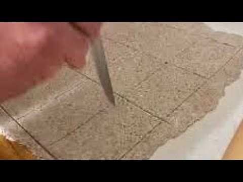 اشهر خبز فى دول اسكندنافيا Knäckebröd 