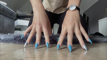 ASMR I FAST UNPREDICTABLE SCURRYING UP TO CAMERA with FLOOR TAPPING and SCRATCHING⚡️