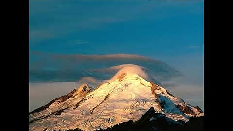 سورة الحاقة بصوت القارئ حسام الدين عبادي