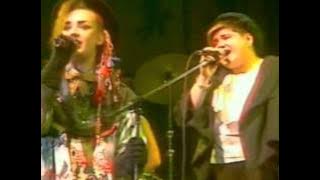 Culture Club - Karma Chameleon Live 1983