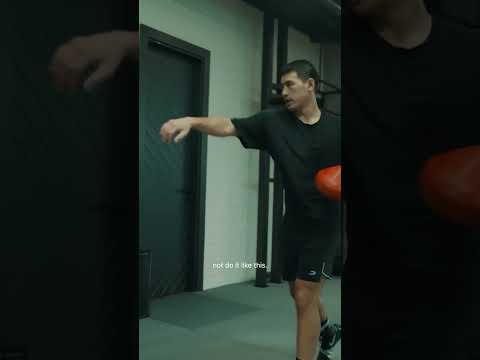 بیول قلاب شوروی را آموزش می دهد