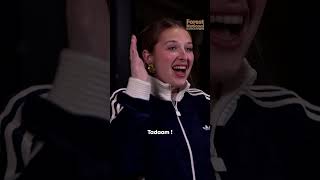 Héléna Découvre Son Graff À Forest National