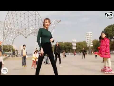 Asian dancing outdoors 섹시한 댄스 Kpop 性感舞 美女 pretty models - YouTube