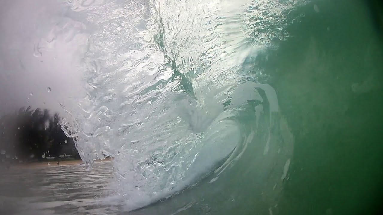 how to bodysurf and boogie board for beginners and slow motion tubes.