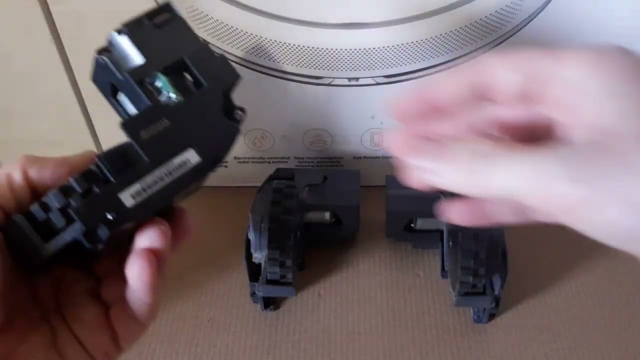 Оригинальное колесо для Робота Пылесоса Xiaomi Roborock S5 - как выглядит и как купить рабочее.