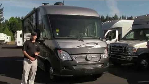 2013 Winnebago Via 28T (11319B)