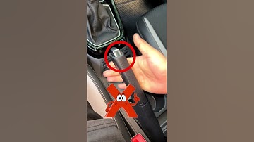 Novice drivers should note that there is no need to press the button to apply the handbrake #tips