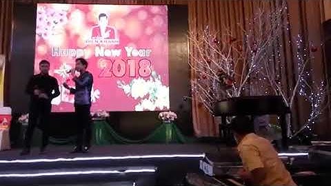 Cả sĩ Ngọc Sơn & Michael Lang song ca _ clip 02