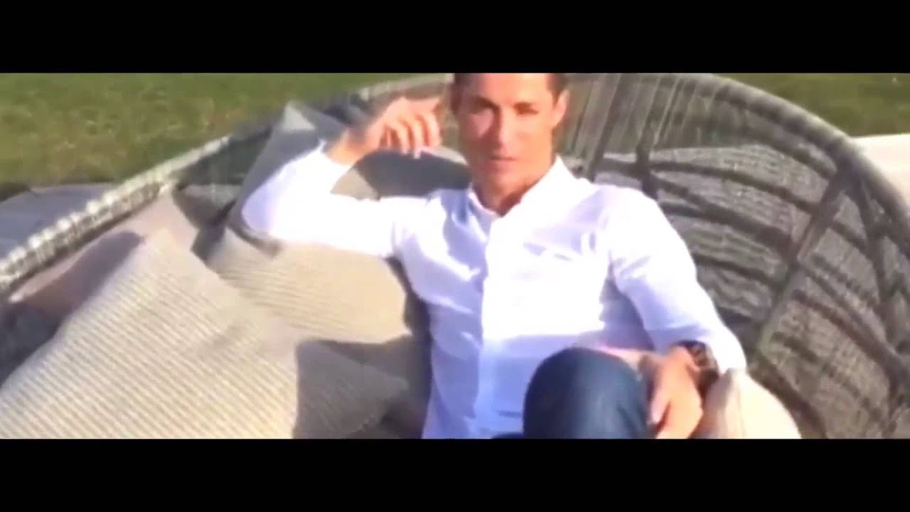 Cristiano Ronaldo Gracias a todos por los mensajes de felicitación en mi 31 cumpleaños! 2016