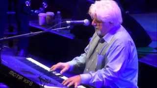 Michael McDonald - Minute By Minute - The Walt Disney Hall Show 2015 (Bonus Video) chords