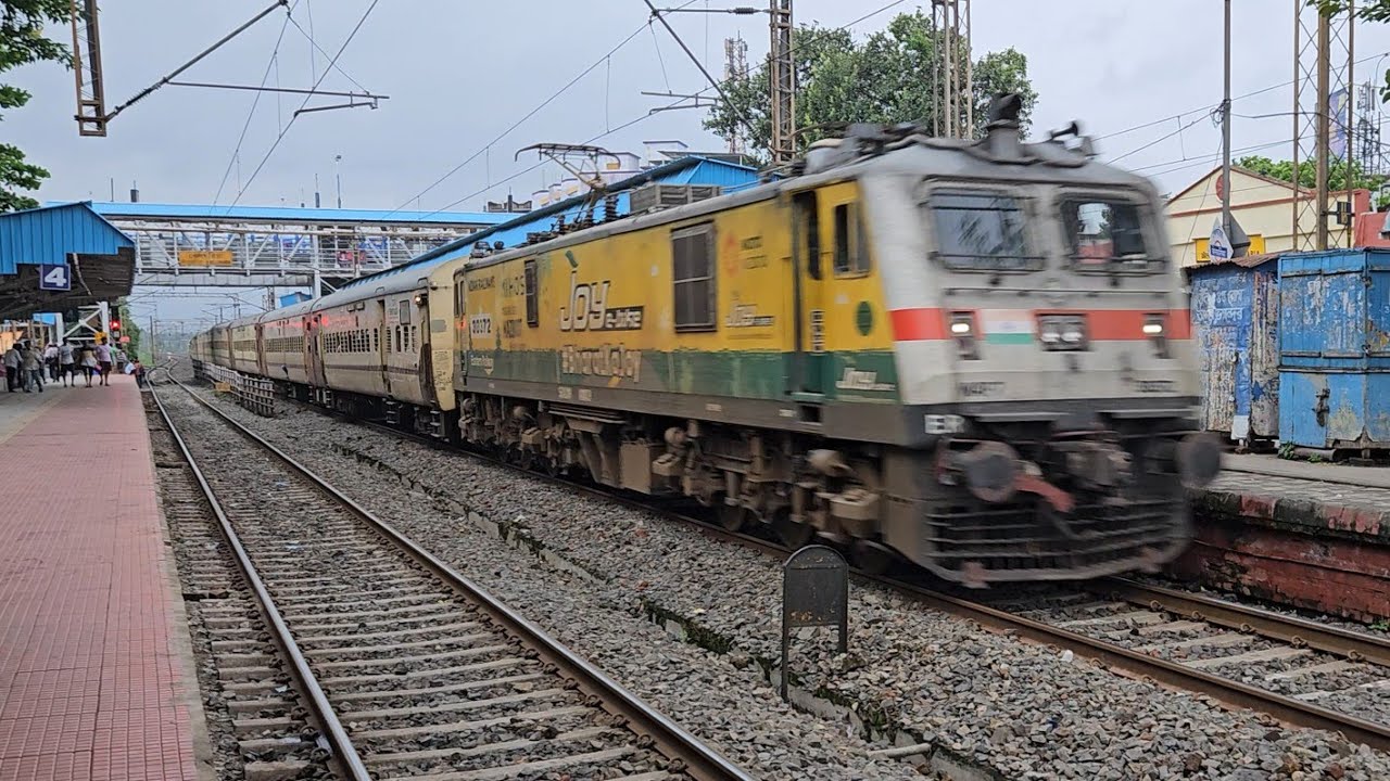Dhano Dhanye Express, Sealdah Siuri MEMU, Radhikapur Express, Amritsar Mail & More Trains