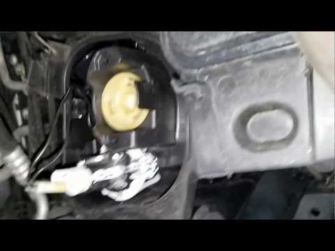 How to replace the Halo bulb in the headlight assembly on a BMW