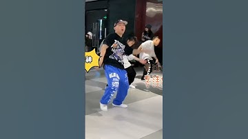 [Fancam] Daily Vog | 王昀臻 臻臻 Wang Yunzhen Zhenzhen Vương Quân Trăn