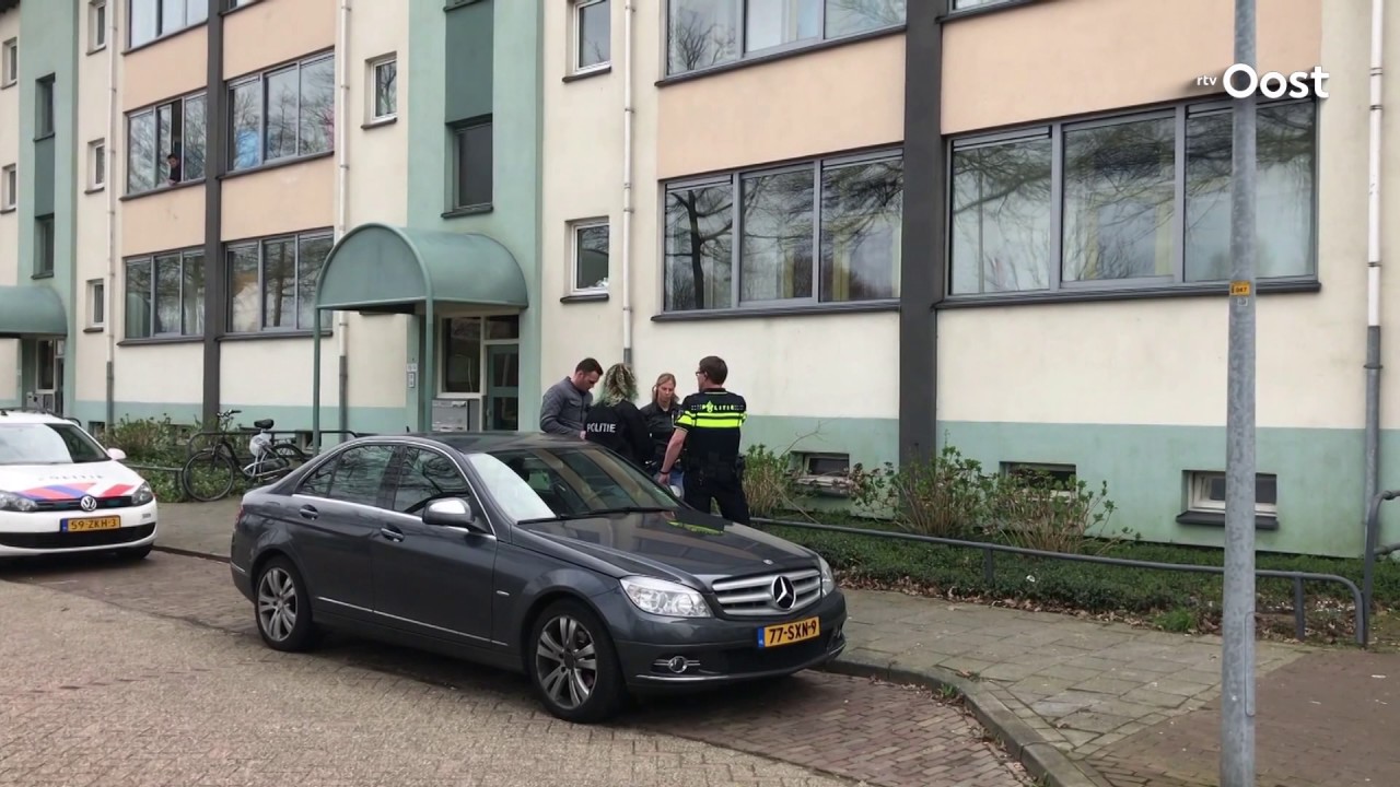 Politie Doet Onderzoek Na Overval In Flat Aan Sluitersveldssingel In 