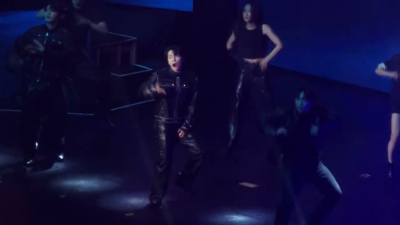 20260725 DONGHAE 1ST SOLO CONCERT TOUR [ALIVE] in KAOHSIUNG (1