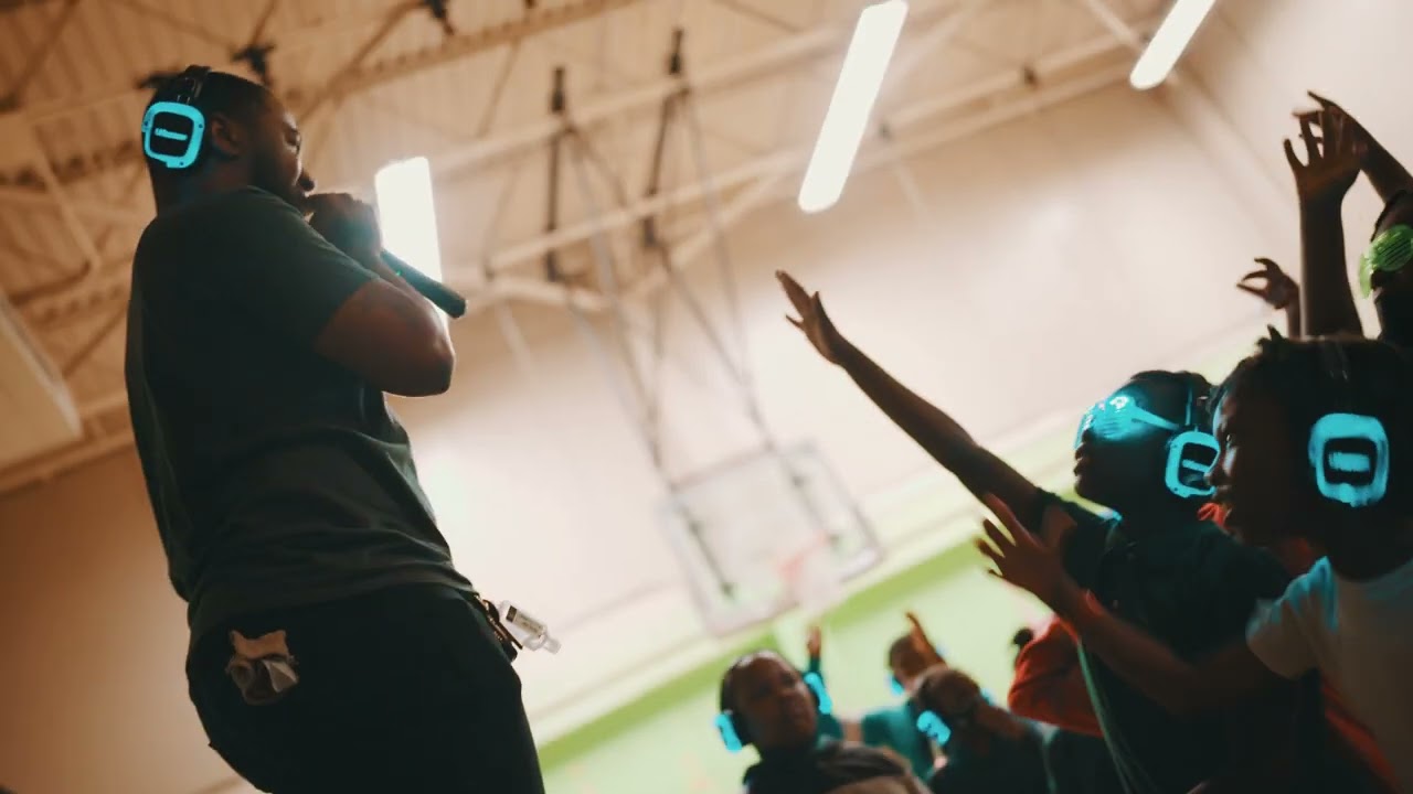 CHICAGO SILENT SCHOOL TAKEOVER (Joseph Warren) 