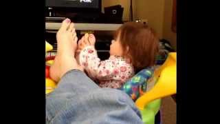 The Day Of A Homemaker - Baby Eats Toes The Day Of A Homemaker - Baby Eats Toes