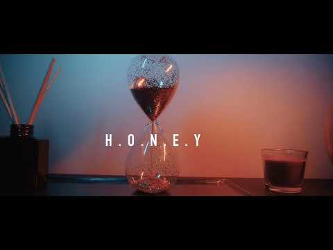 JOHNDOE UMOYA - HONEY (clip officiel)