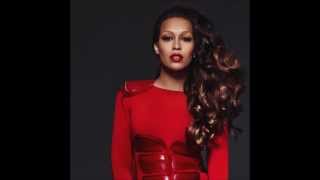 RTL 30 Jahre - Rebecca Ferguson - Light on