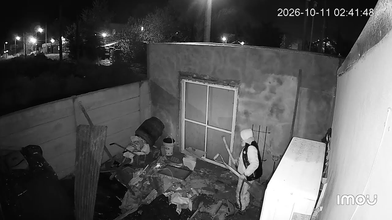 Quedó grabado: así robaron herramientas tras saltar un paredón en 628 y 5