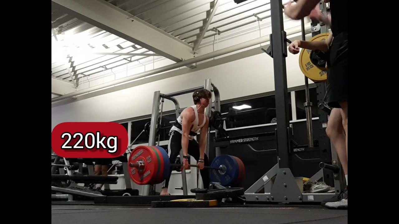 Hardest deadlift grind ever/ 220kg deadlift PR at 71kg bodyweight/17yo