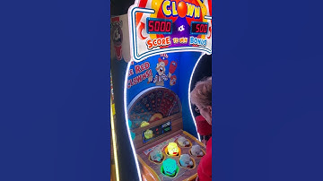 Mom whacks Clowns Arcade Game! #daveandbusters #whackamole #clown