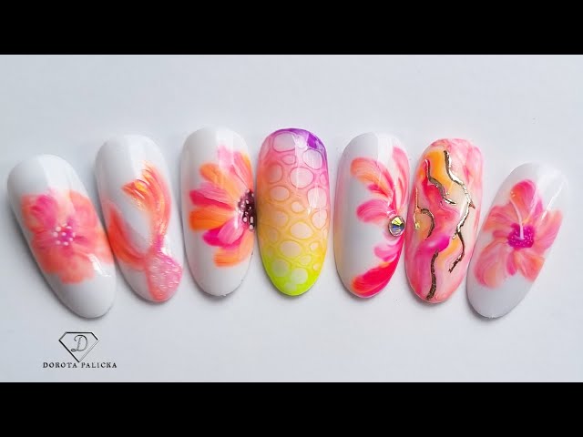 Yellow Flower Nail Art Design Stock Photo - Download Image Now - Manicure,  Springtime, Fingernail - iStock