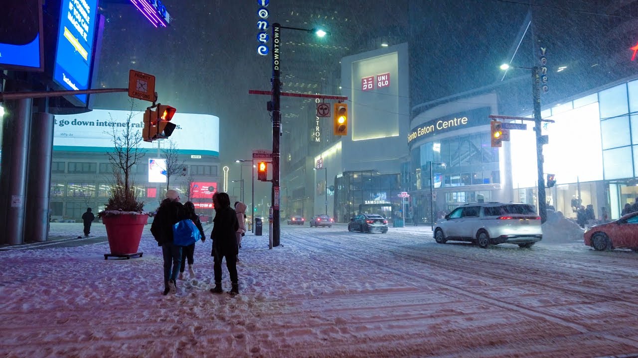 🇨🇦 Canada Walking Tour - Toronto Snow Storm Night Walk ❄️ | 4K HDR