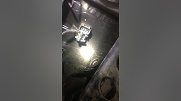 SATURN ION FUEL TANK PRESSURE SENSOR PART 4