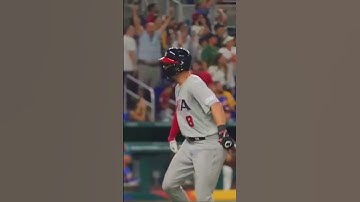 Trea turner with th bomb