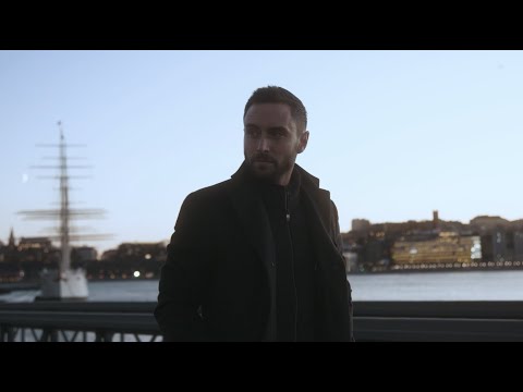 Måns Zelmerlöw - Alone On Christmas Eve