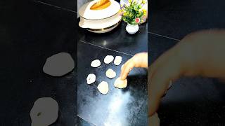 रोटी फूल design#shorts​#ytshorts​#youtubeshorts​#cooking​#viral​#dough​