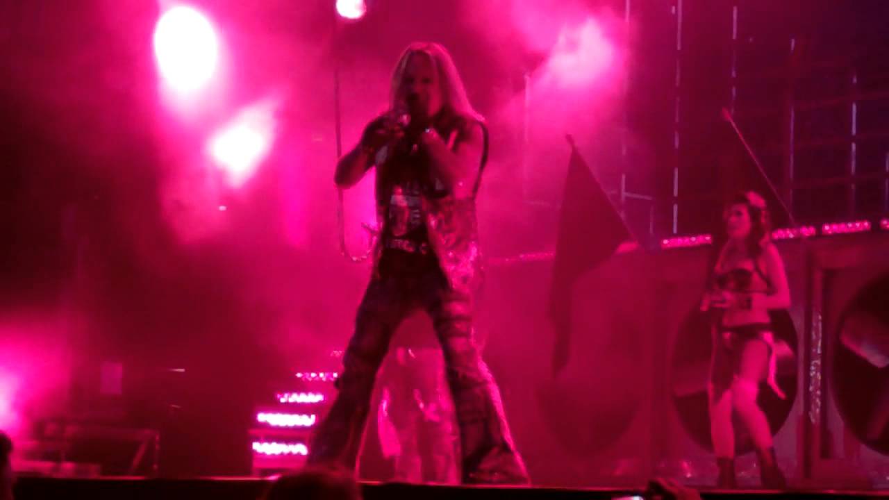 Motley Crue Nashville , TN 9042012 "Dr. Feelgood" YouTube