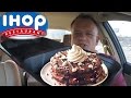 IHOP ☆DARK CHOCOLATE PEPPERMINT PANCAKES☆ Food Review!!!