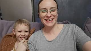 видео: Первый раз в бассейне (10.25) картинка: Первый раз в бассейне (10.25)