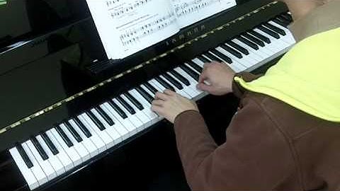 Bastien Piano Basics Level 4 Piano No.32 Spooky House (P.33)