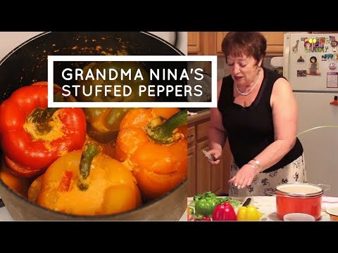 Video: How To Cook Serbian Peppers