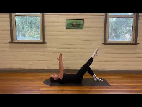 12 Minute Beginner Mat Pilates Core Workout
