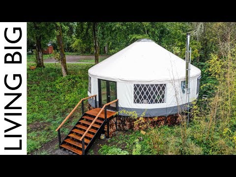 Amazing Modern Yurt Is A Design Marvel