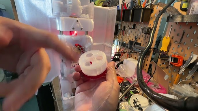 Comment la Polyformer transforme des bouteilles en matériau d'impression 3D