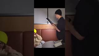 Stray Kids Tiktok challanges vs behind the scenes😂 #leeknow #seungmin #jeongin #straykids