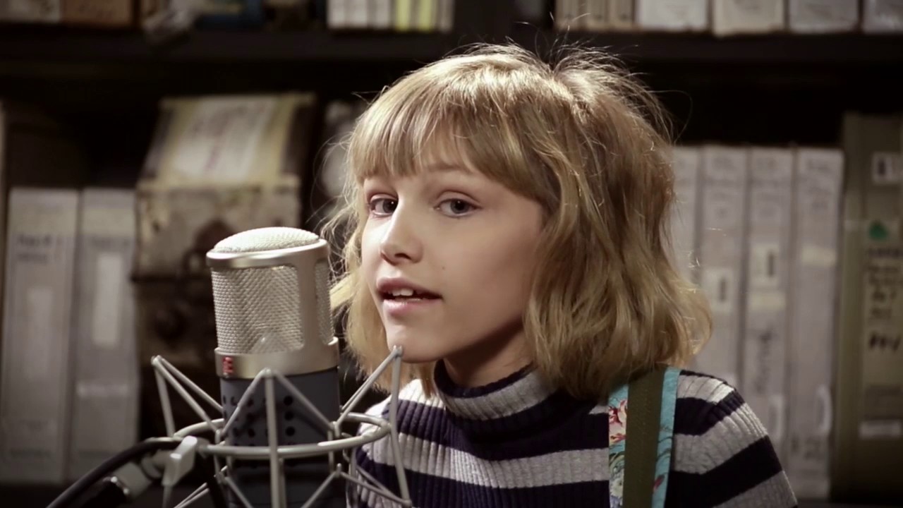 Grace Vanderwaal I Don T Know My Name 1 23 17 Paste Studios New York Ny Youtube