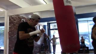 john molina jr can CRACK lands on heavy bag - EsNews Boxing