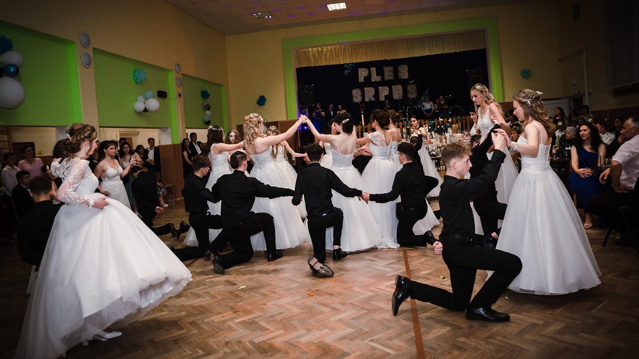 Ples ZŠ Tvrdonice 2022 - polonéza - label event