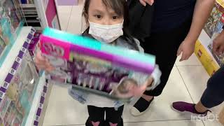 Vlog Part 1, We Shop And Play At Toys R Us Like Nastya & Diana